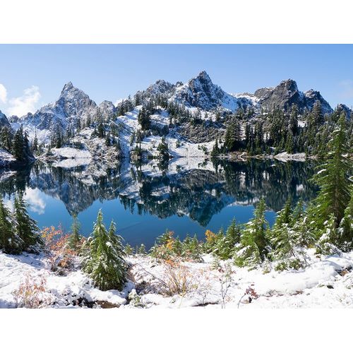 Wild, Jamie and Judy 아티스트의 Washington State-Central Cascades Alpine Lakes Wilderness-Gem Lake작품입니다.